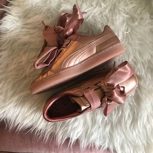 NWT PUMA Basket heart copper sneaker